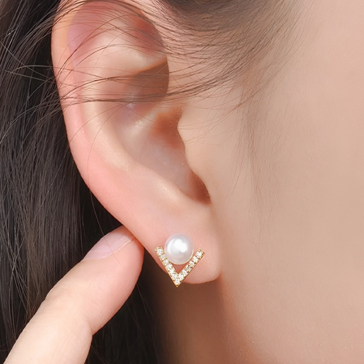 Pearl Stud Earrings